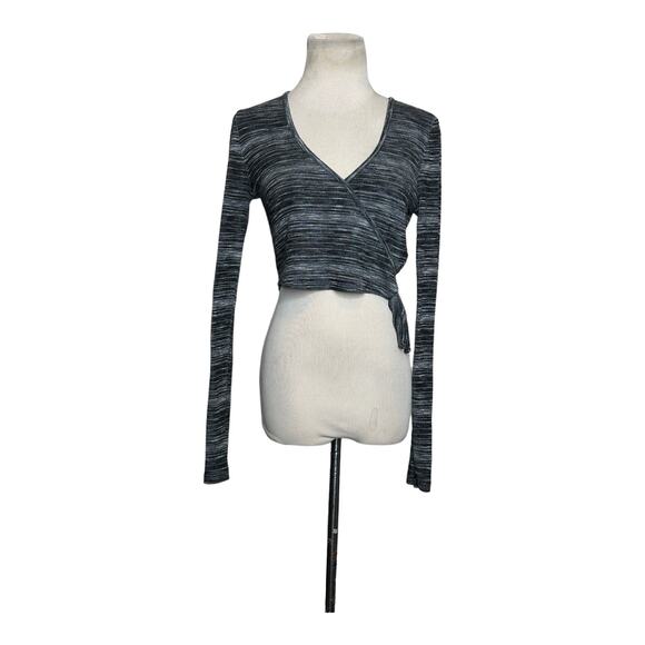 Topshop heathered gray long sleeves crop top size 6 - Picture 8 of 10